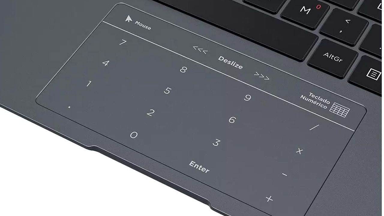 O teclado numérico está embutido no touchpad