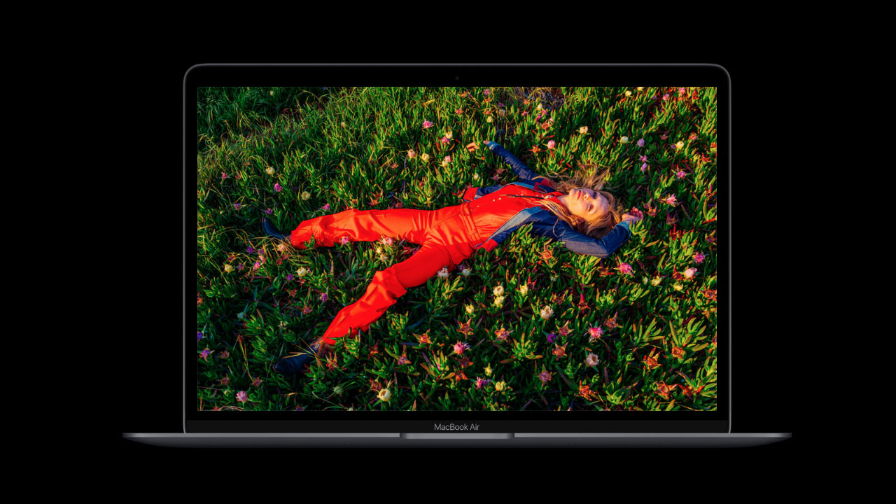 O MacBook Air M1 possui uma tela com resolução Full HD